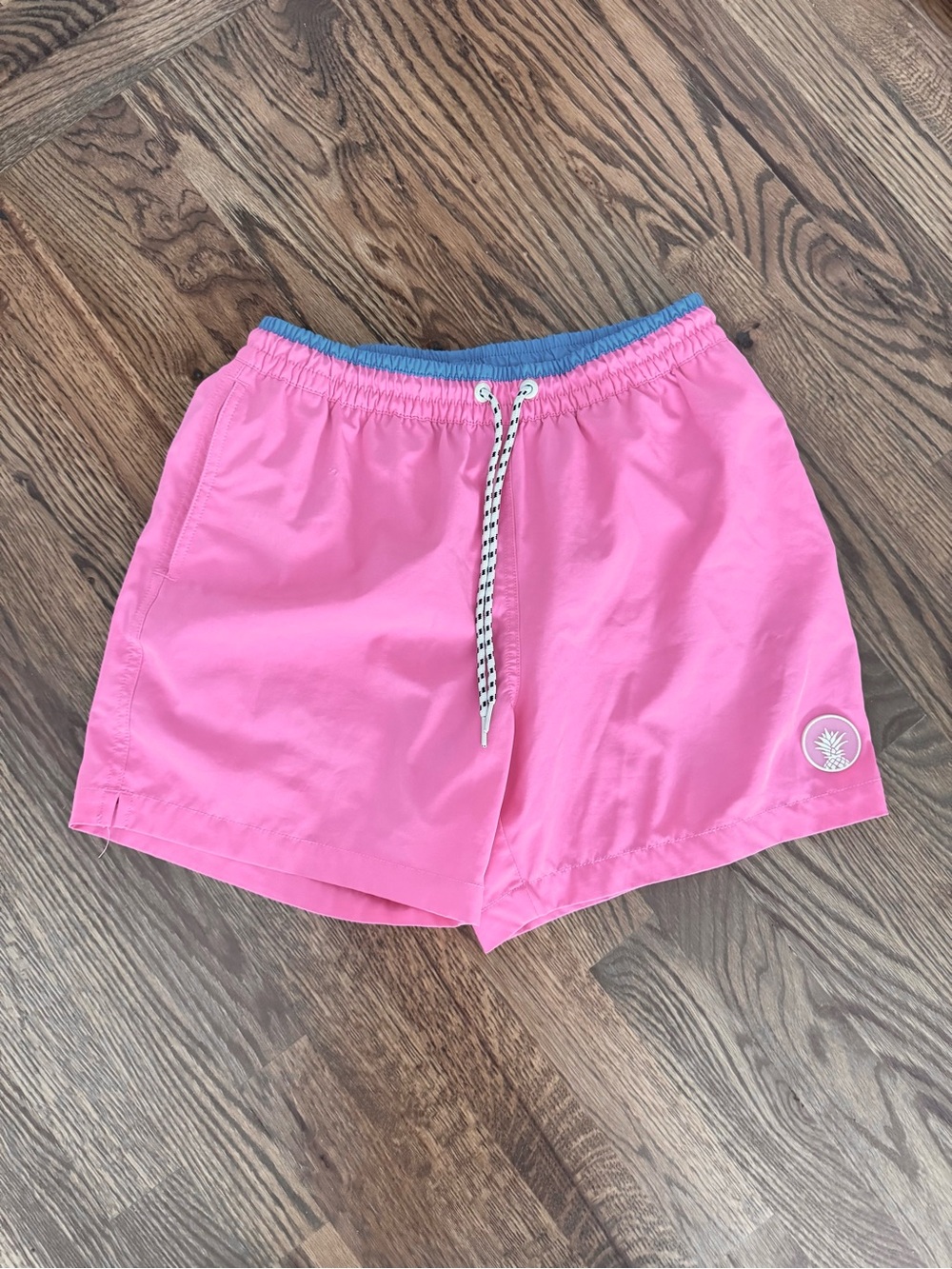 chubbies Pink Men's Swim Trunks with Blue Waistband